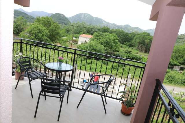 Апартаменты Green Field Apartments Вирпазар-27