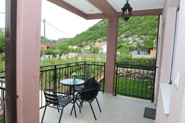 Апартаменты Green Field Apartments Вирпазар-8